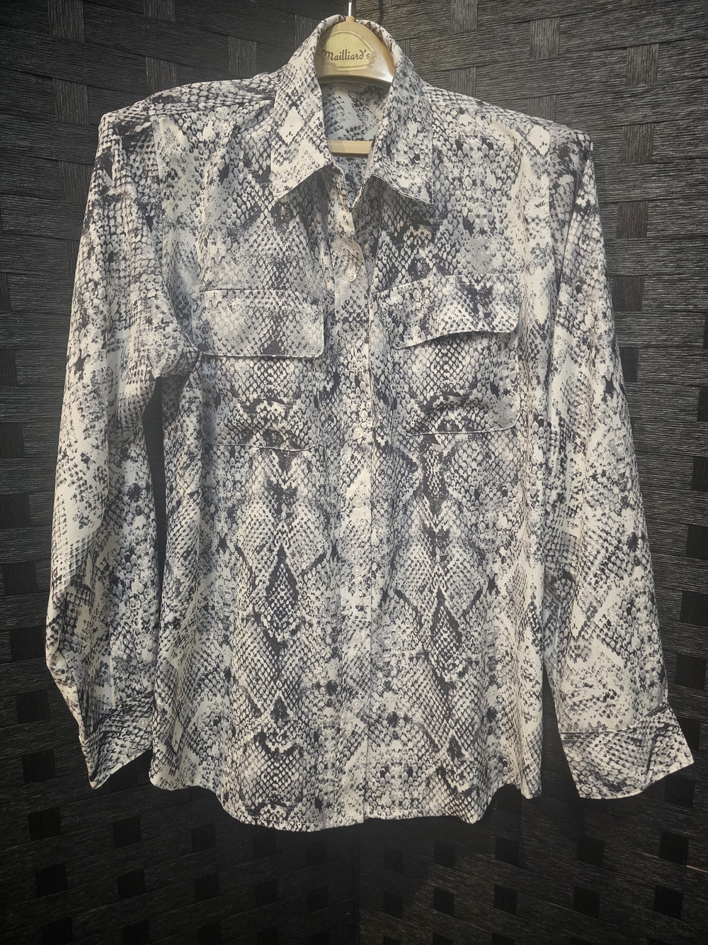 KEREN hart Black & White Snake-Print Button-Down Shirt
